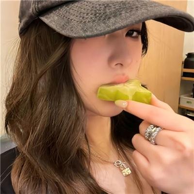 丑小鸭的天鹅湖